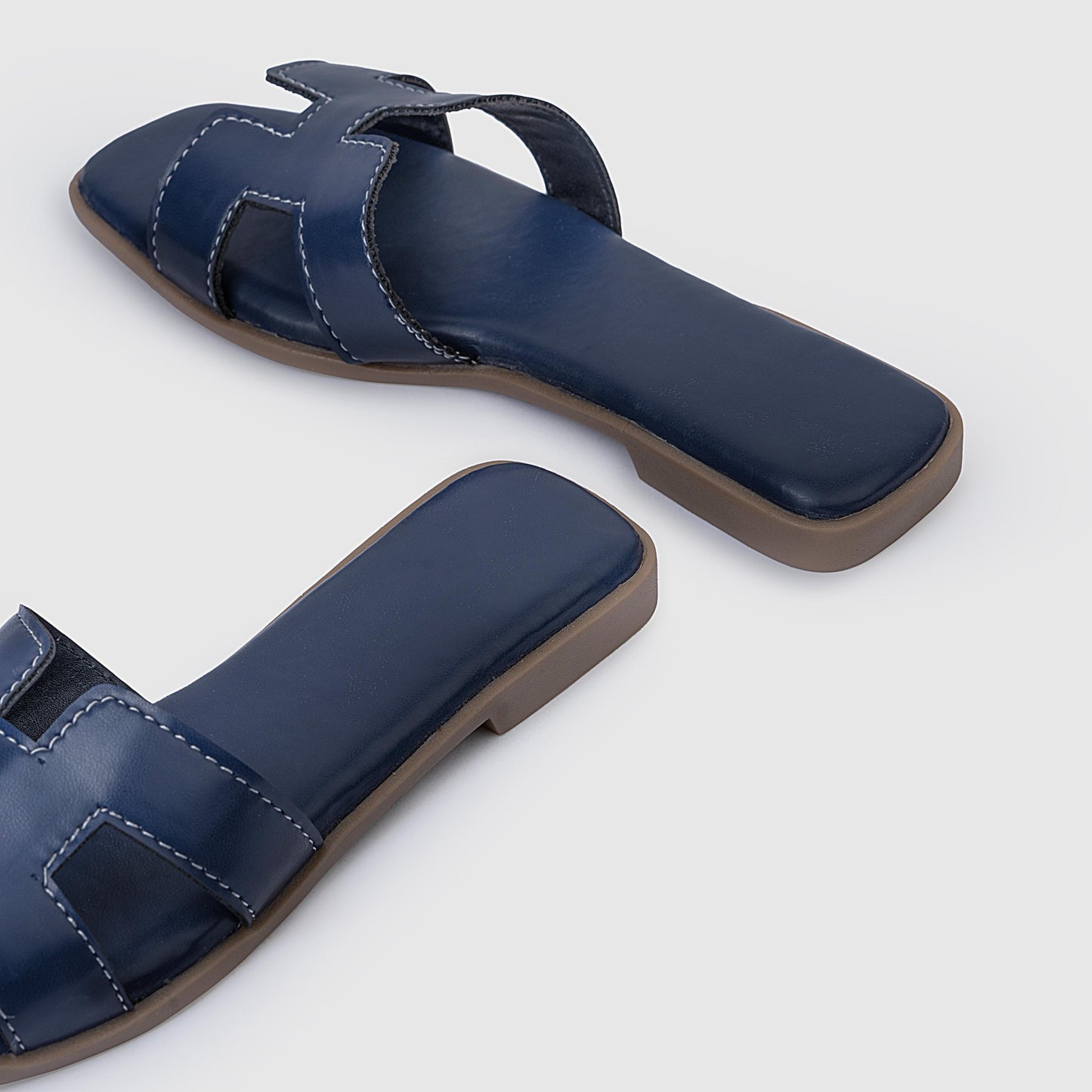 Flats | Camilla Blue