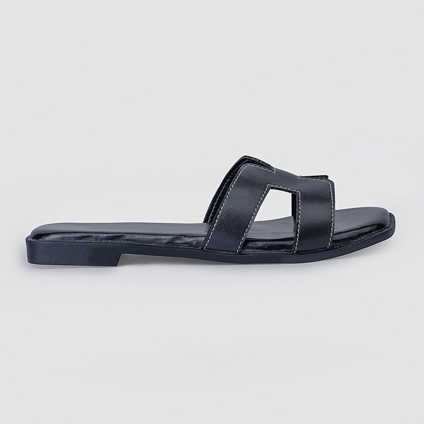Flats | Camilla Black