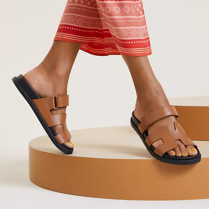 Slider | Clarisa Tan