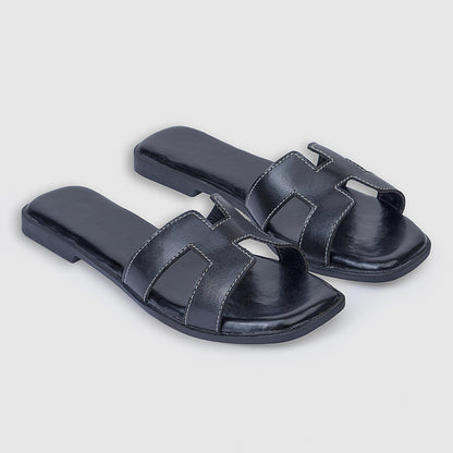 Flats | Camilla Black